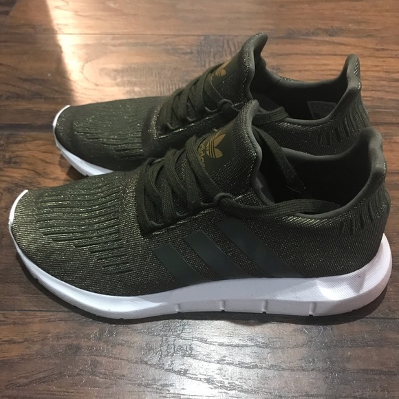 adidas swift run cargo green